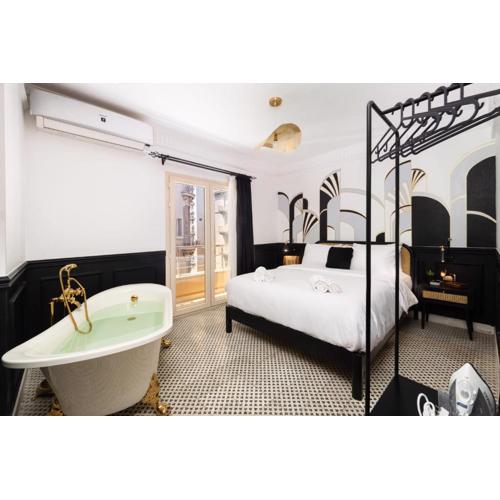 The Bold Signature 1BDR Studio Cairo\