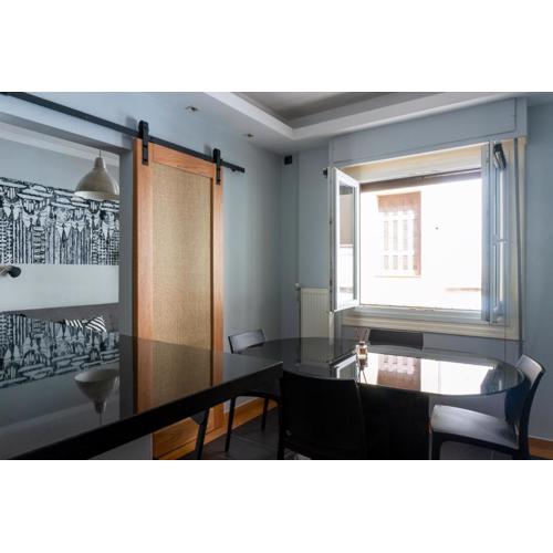The Burton Luxury 1BR in Plaka, Athens