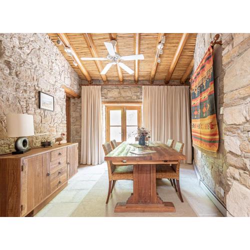 The Carob Tree Villa - Rustic Luxury Home With Access To Pool And Restaurant