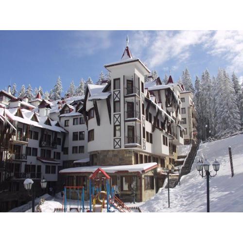 The Castle Complex - Apartment 401