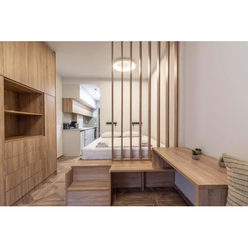 The Charming Studio (4\
