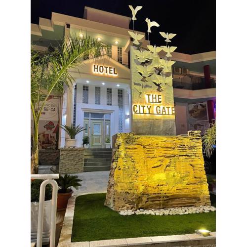 The City Gate Hotel