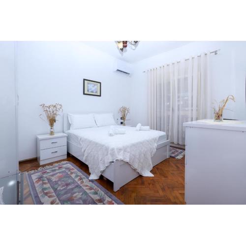 The Cozy 2 room apartment Berat