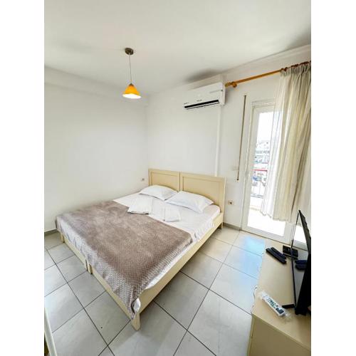 The Cozy Nest - Fully Loaded Apt