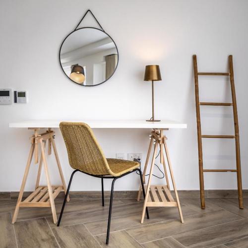 The Cube - Designer finished studio by SF Homes