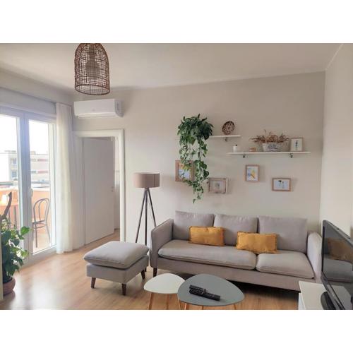 The Dekori Flat