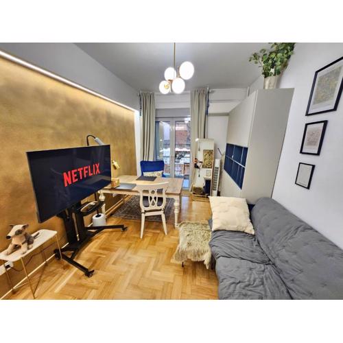 The Golden Lounge