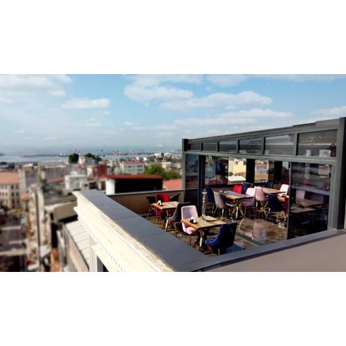 The Grand Tower Hotel