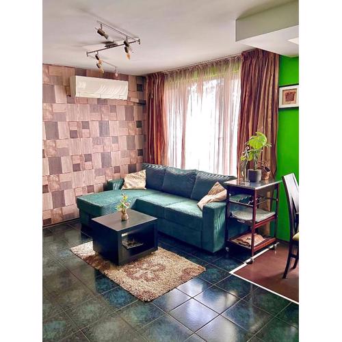 The Green Apartment 2BR - free parking