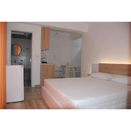 The Hill Apartment