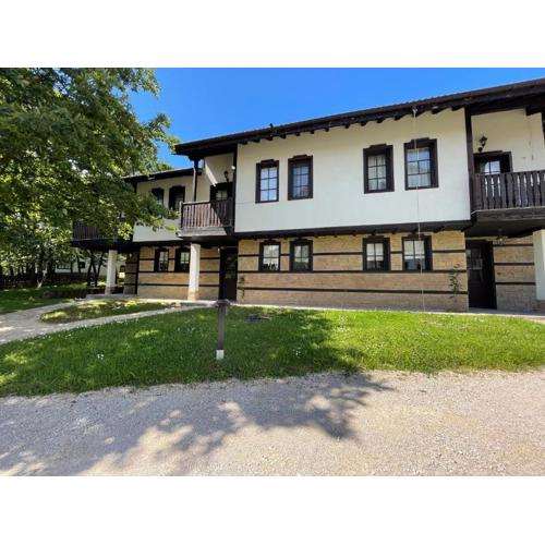 The hillside villas TH53