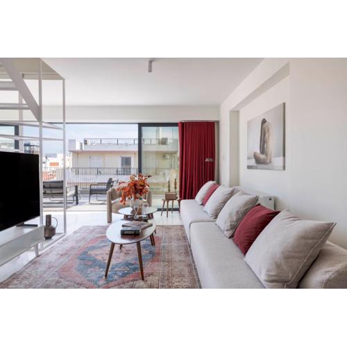 The HostMaster WiseView Acropolis