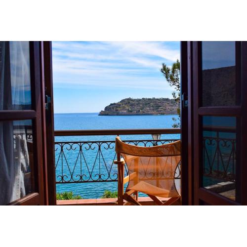 The Island sea view apartment