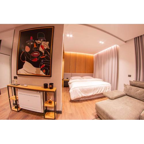 The Luxury Hideway