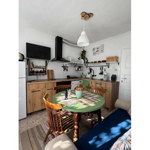 The Master and Margarita Apartment, Майстора и Маргарита 2