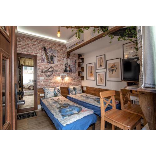 The Music House - Exclusive Studio in the Heart of Sofia by Flat Mаnager