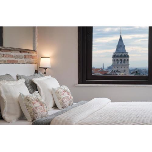 The Pera Hotel
