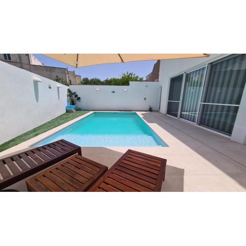 The Poolside Bliss
