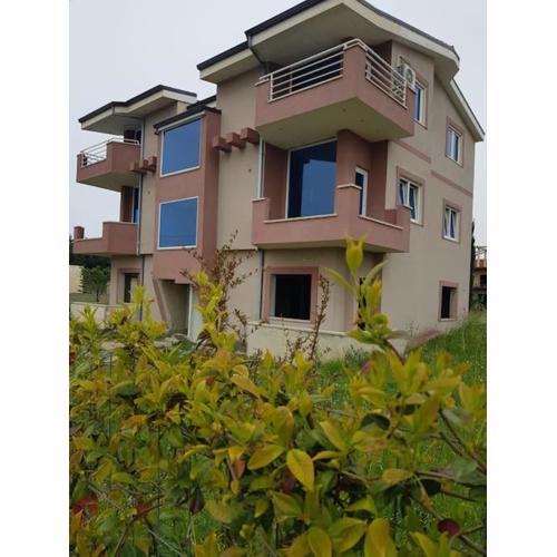 “The Sea Breeze”, House Hamallaj