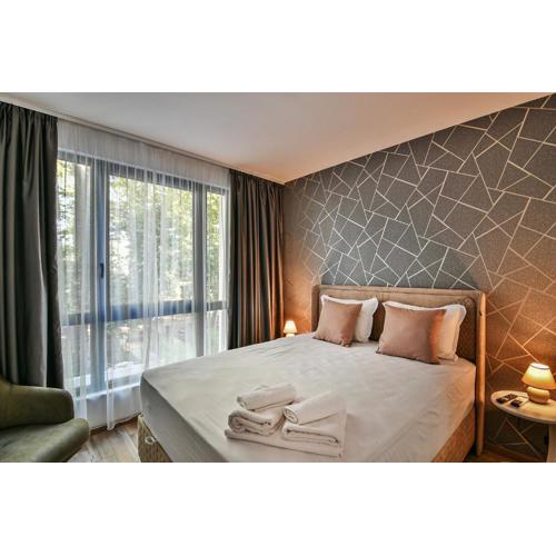 The Shangri-LA flat