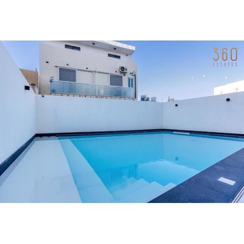 The Swieqi Poolside Suites