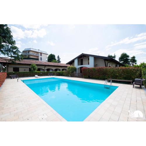 The Three Moons Apartment