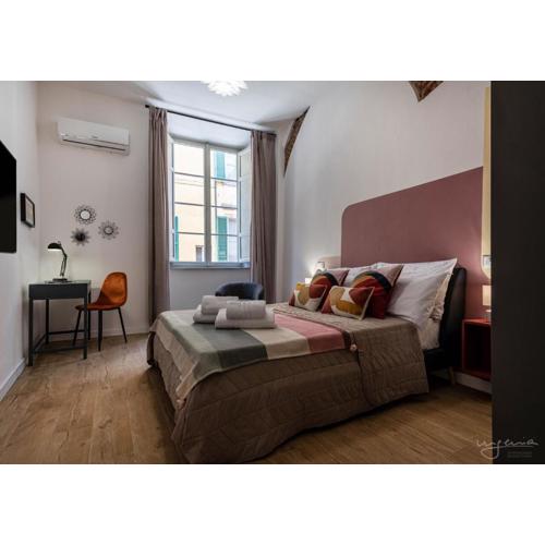 The Urban Blue, Superior apartment near Lungarni