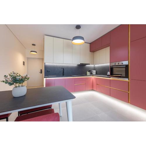 The View - Ruby, Luxury, Central