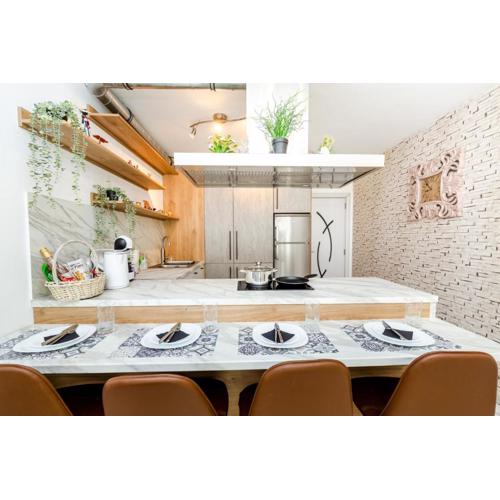 The White Apartment 3BR - free parking