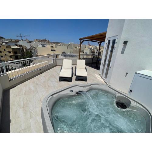 The Willows Penthouses with Jacuzzi