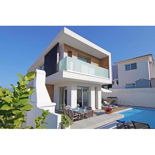 Thea Athena Villa - Walking to the Beach