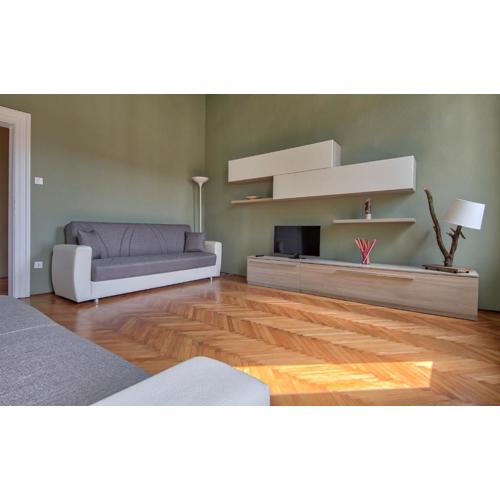 Theater venice apartment