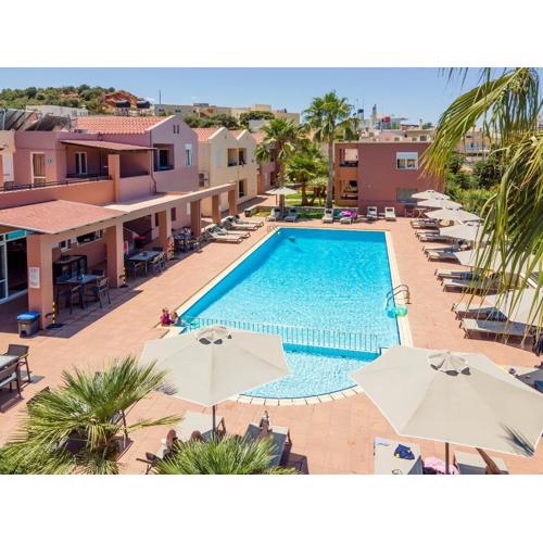 Theos Holidays Apartments