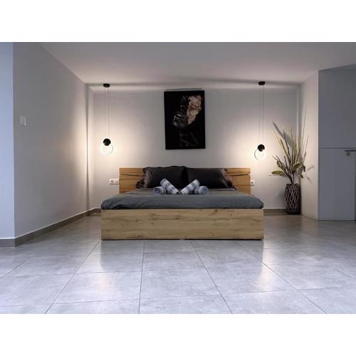 Thissio Luxury Apartment