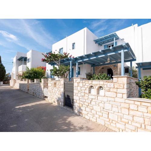 Thomas House Paros
