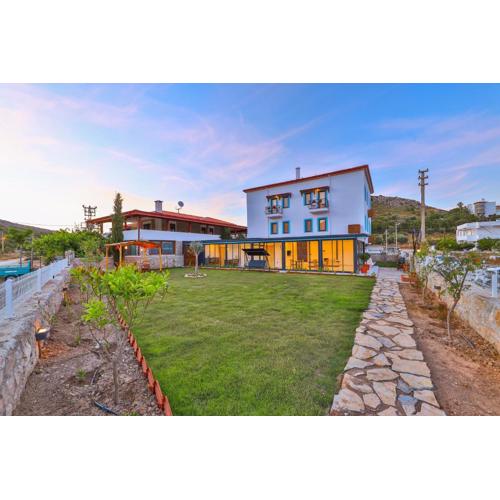 Thomas Suites Datça