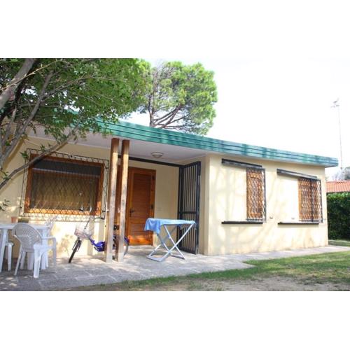 Three-Bedroom Apartment in a calm zone close to the sea