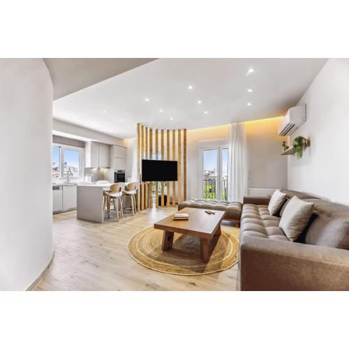 Three-Bedroom Elegant City Living