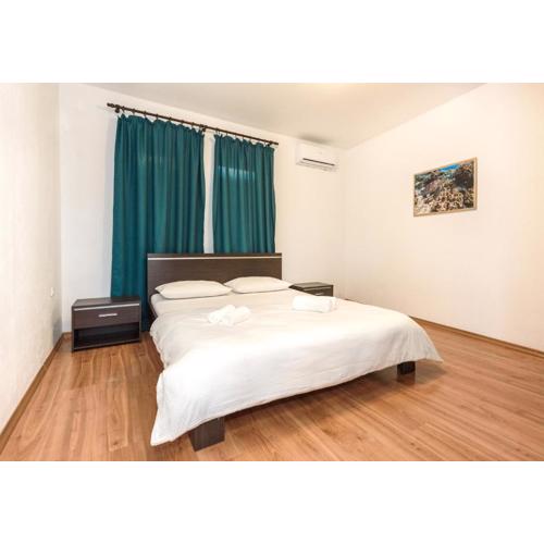Three rooms apartment with amazing view
