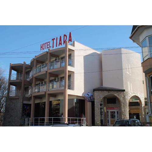 Tiara Hotel