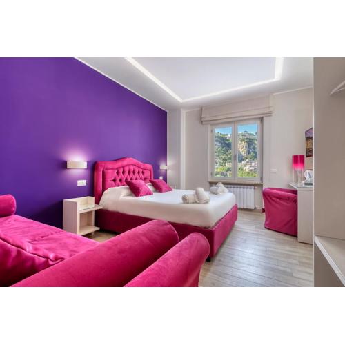Tiffany Suites