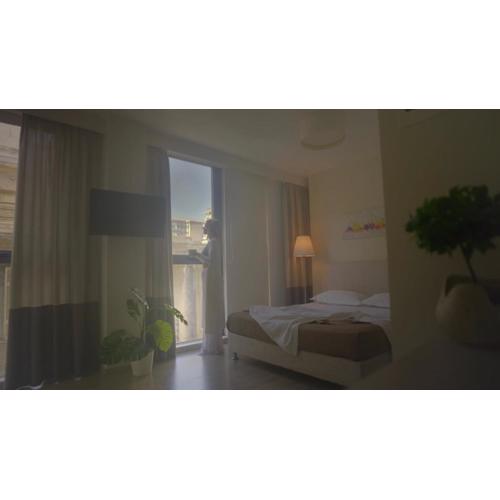 Tins Hotel City - Athens