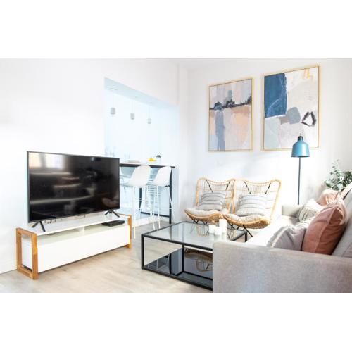 Tinto Townhouse by Olala Homes
