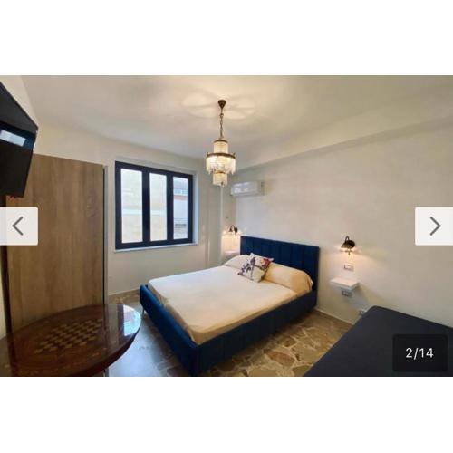 TINY APARTMENT in the HEART of TAORMINA