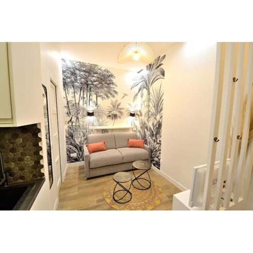 Tiny cosy studio NAMASTAY in trendy Canal St Martin area