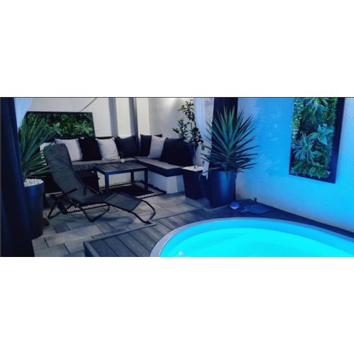 Tiny Pool House