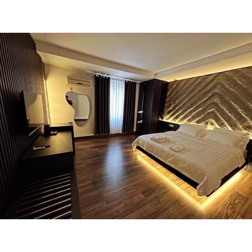 Tirana Central Rooms