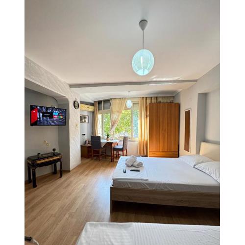 Tirana Centre Lions Gate 9 Apartment