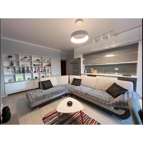 Tirana Gallery Apartment - City Center View