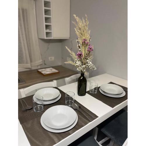 Tirana NN Central Apartment with Balcony 1